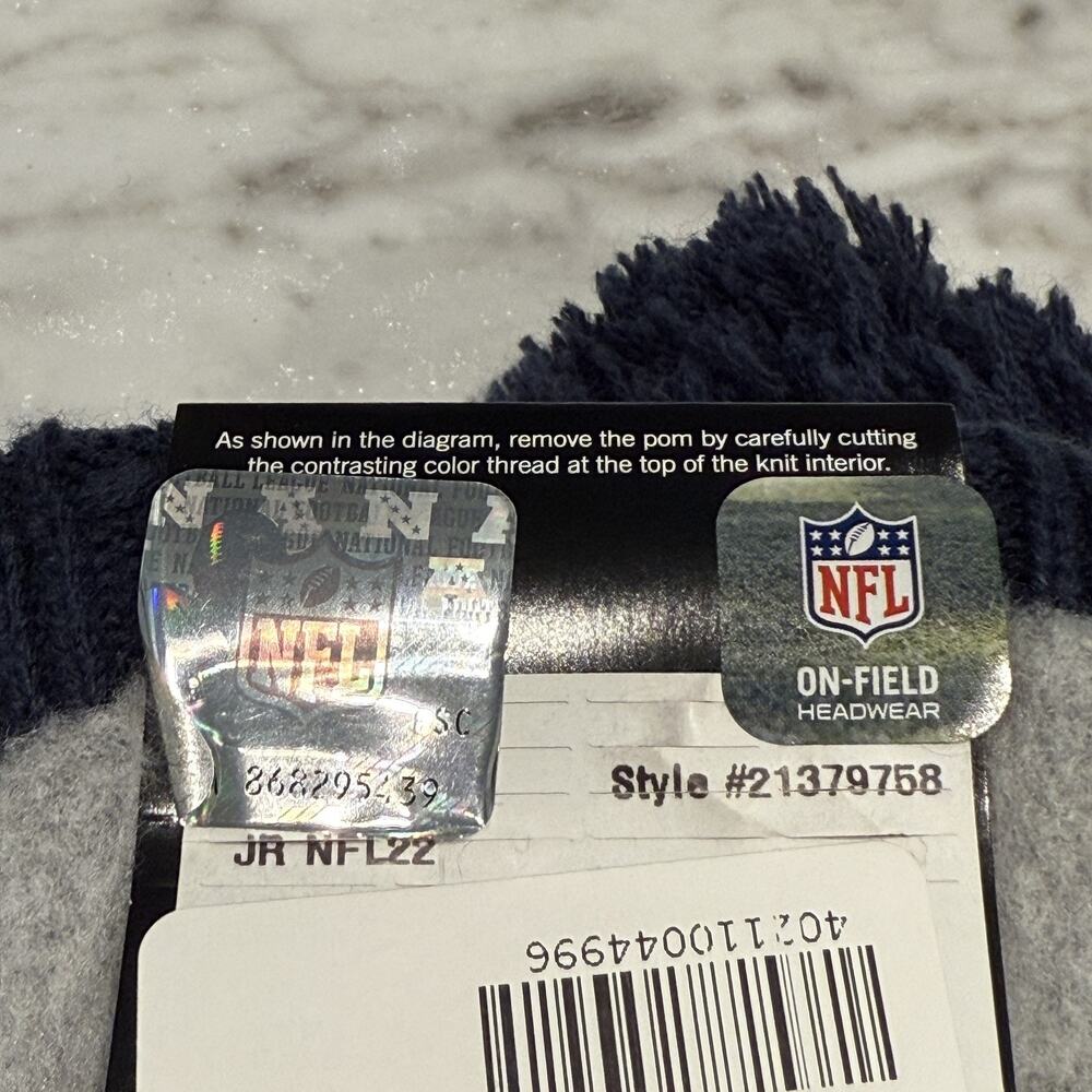 Tennessee Titans‎ Beanie Hat Youth NFL Football Pom New Era Kids Outdoors NEW - Picture 8 of 12